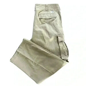 Timberland Men’s Cargo Khaki Pants.